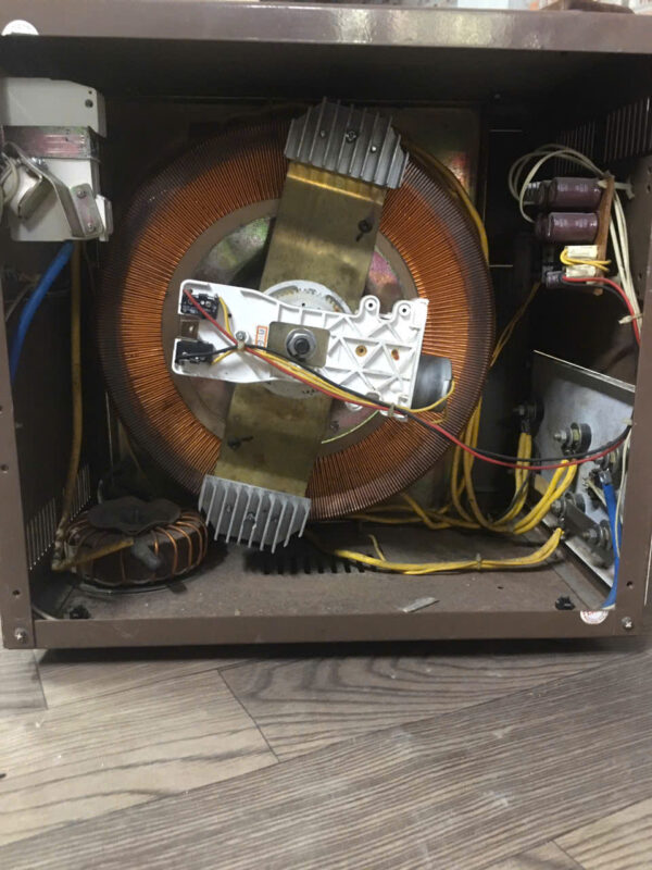 ⚡ Ổn Áp 1 Pha DRI-7,5kVA – Hàng Đã Qua Sử Dụng, Giá Rẻ – Ổn Định Điện Áp Cho Gia Đình Và Cửa Hàng! ⚡